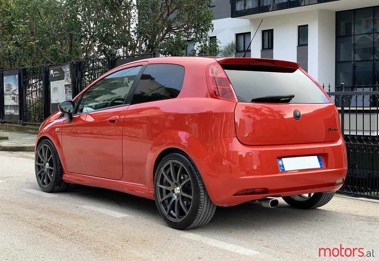 2008' Fiat Grande Punto photo #1