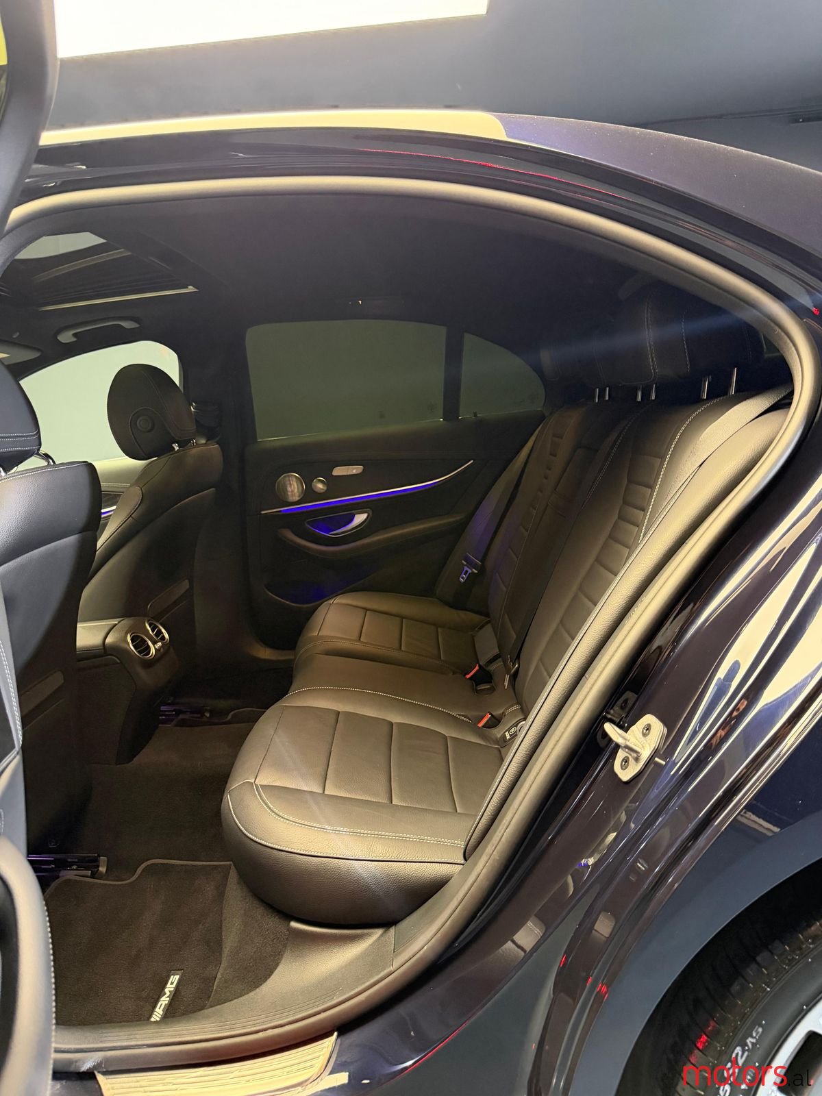 2022' Mercedes-Benz E 220 photo #2