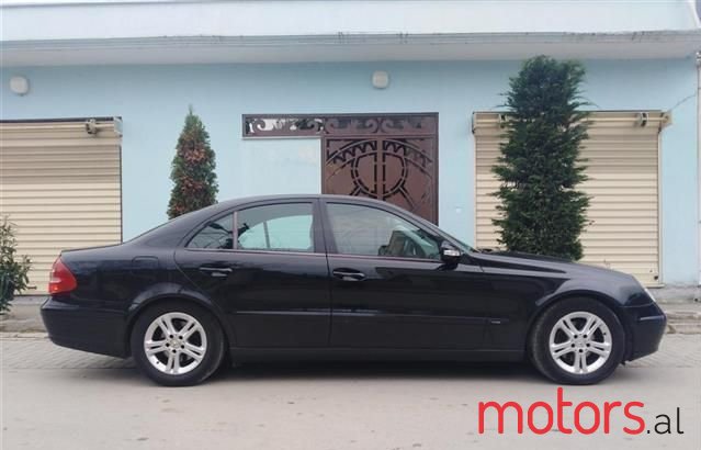 2005' Mercedes-Benz E 280 photo #5