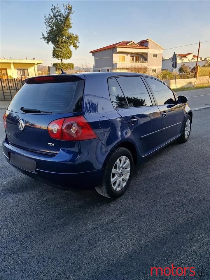 2006' Volkswagen Golf photo #5