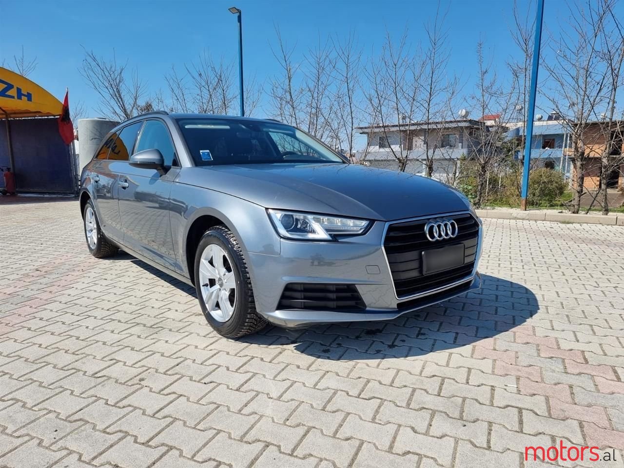 2017' Audi A4 photo #2