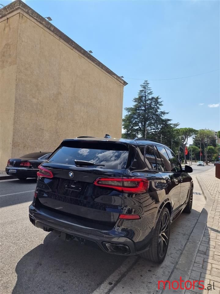 2020' BMW X5 photo #2