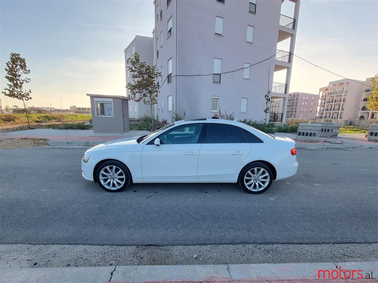 2013' Audi A4 photo #2