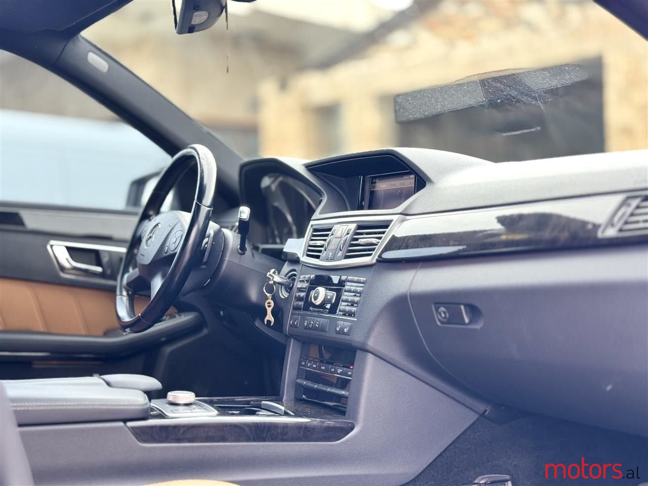 2012' Mercedes-Benz E 55 AMG photo #4