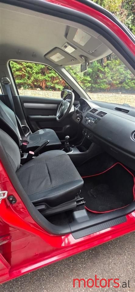 2008' Suzuki Swift photo #4