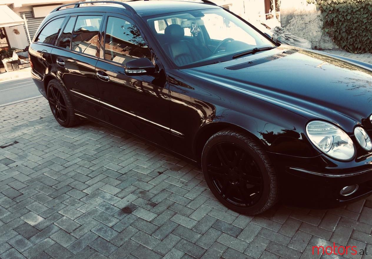 2008' Mercedes-Benz E 280 photo #1