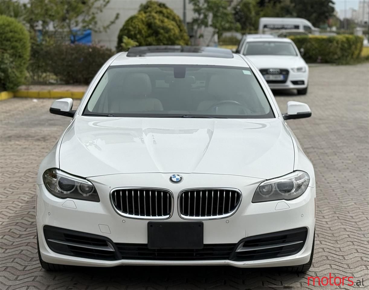 2015' BMW 535 photo #3