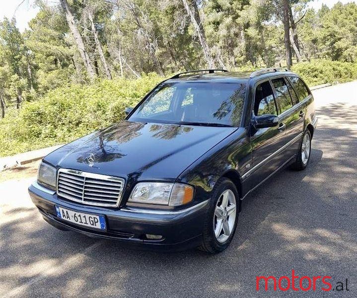 2000' Mercedes-Benz C 220 photo #1