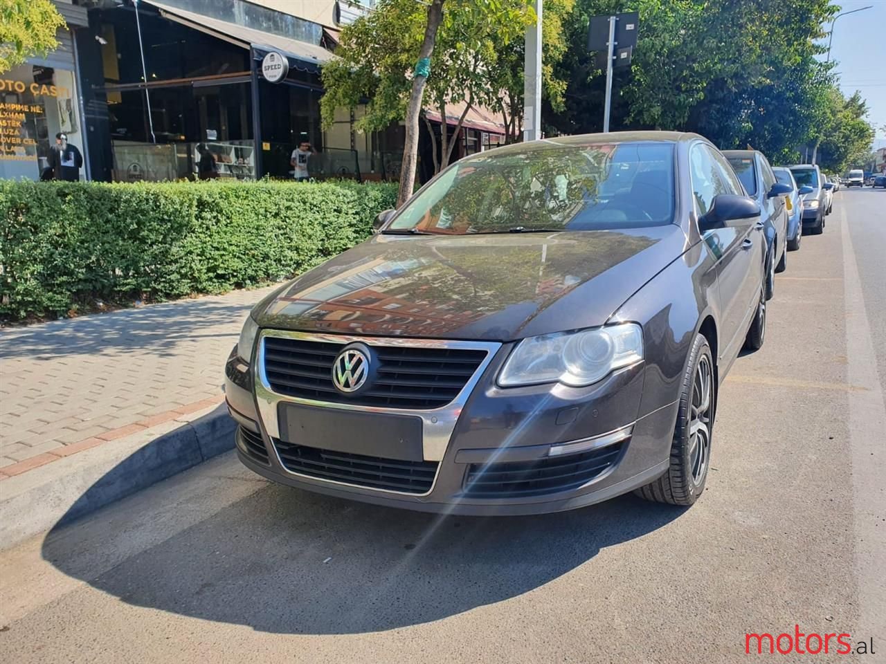 2008' Volkswagen Passat photo #1