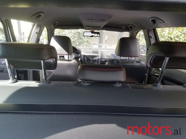 2013' Skoda Octavia photo #2