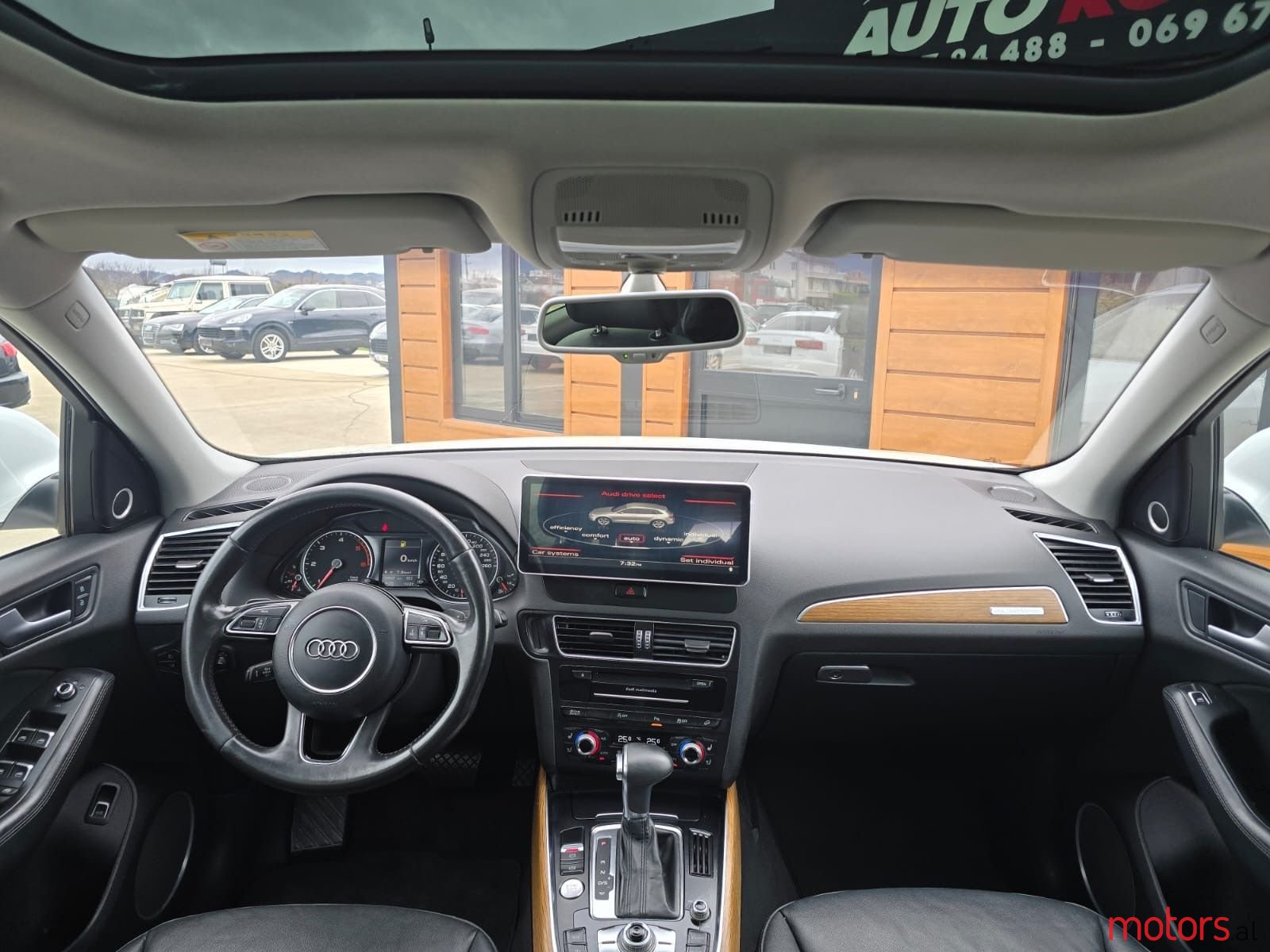 2014' Audi Q5 photo #6