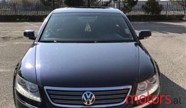 2007' Volkswagen Phaeton photo #1