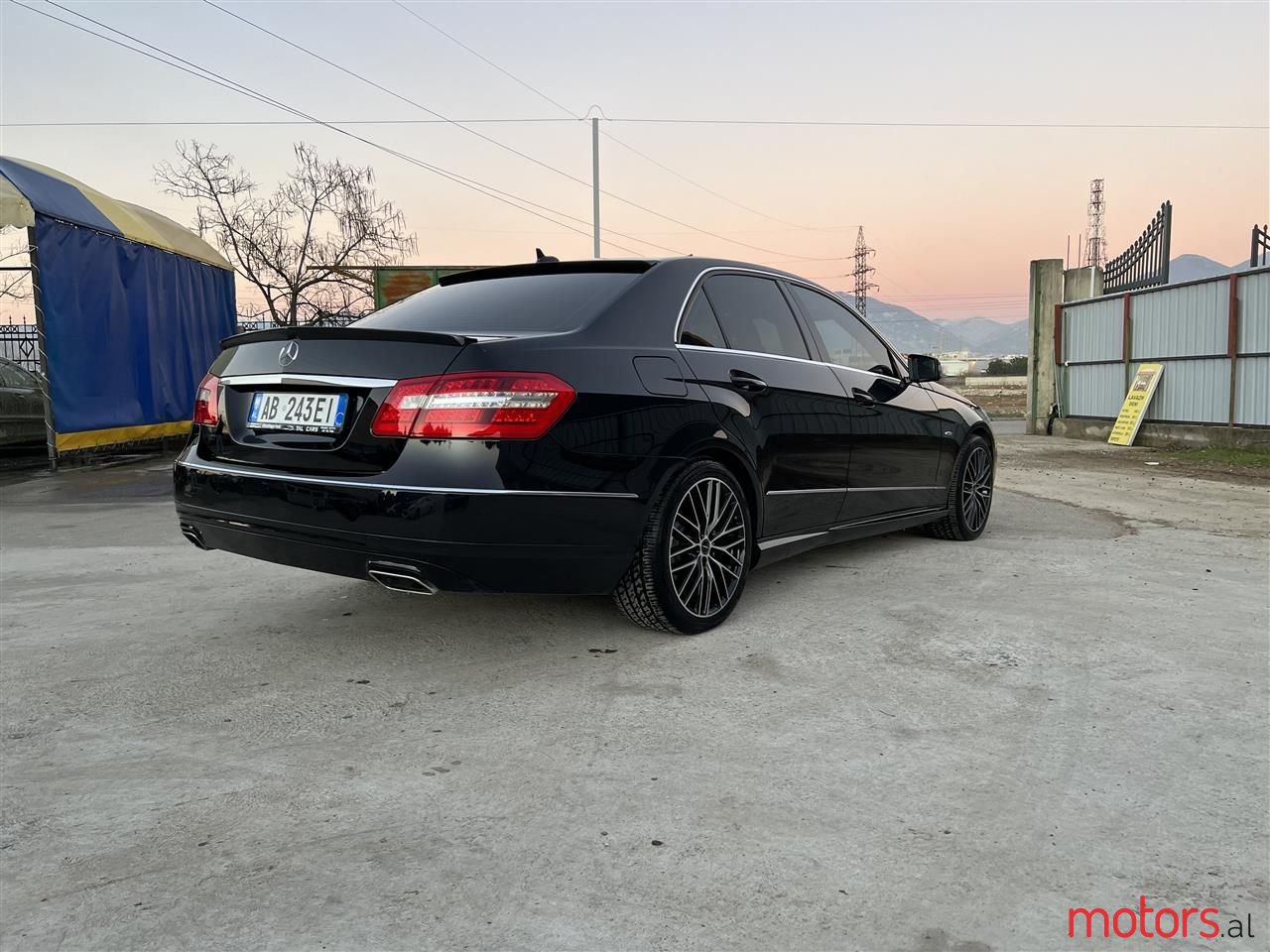 2009' Mercedes-Benz 220 photo #6