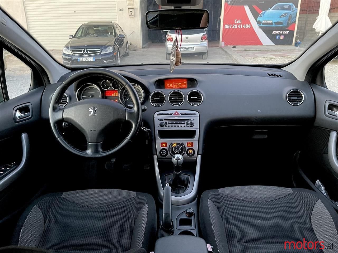 2009' Peugeot 308 photo #2