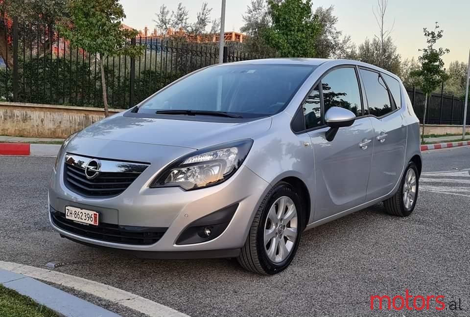 2010' Opel Meriva photo #1