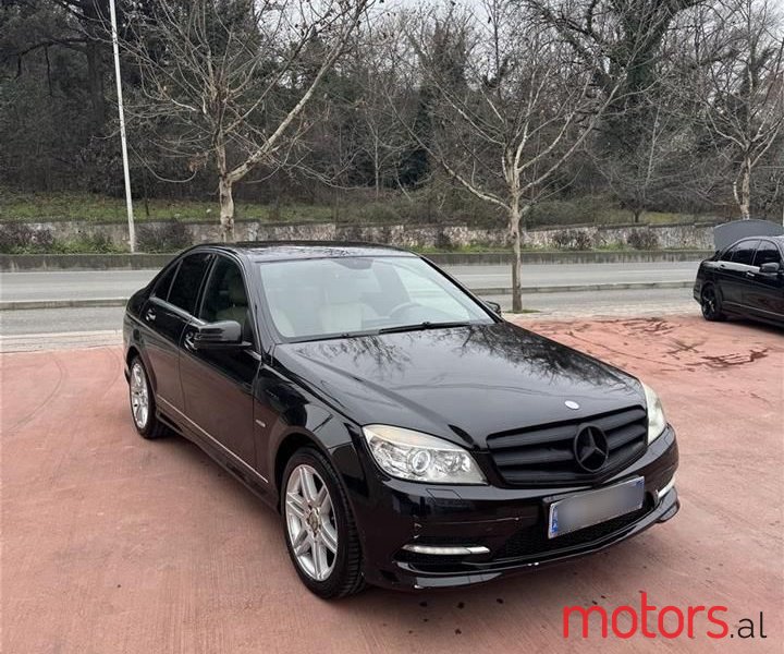 2007' Mercedes-Benz C 220 photo #1