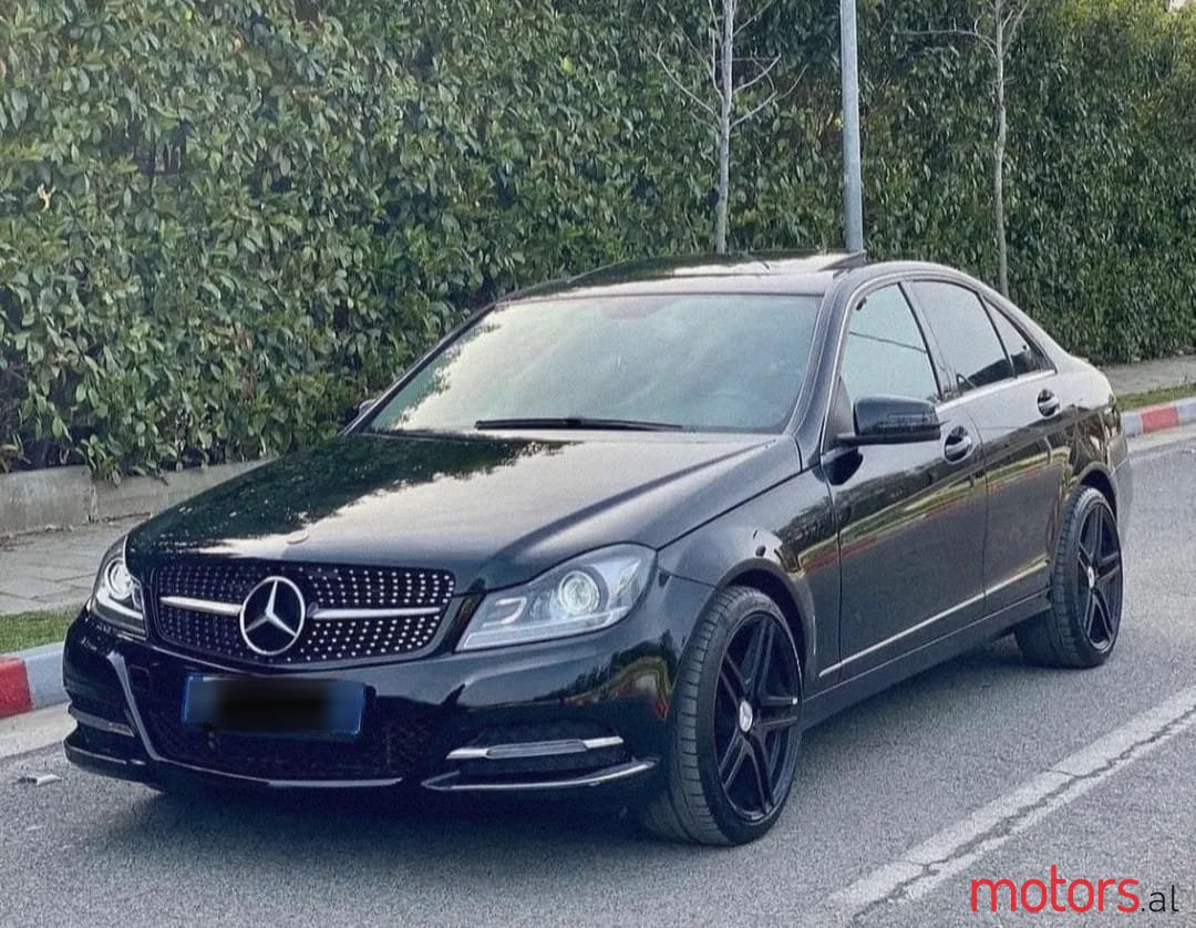 2014' Mercedes-Benz C 300 3.5 amg 4matic photo #3