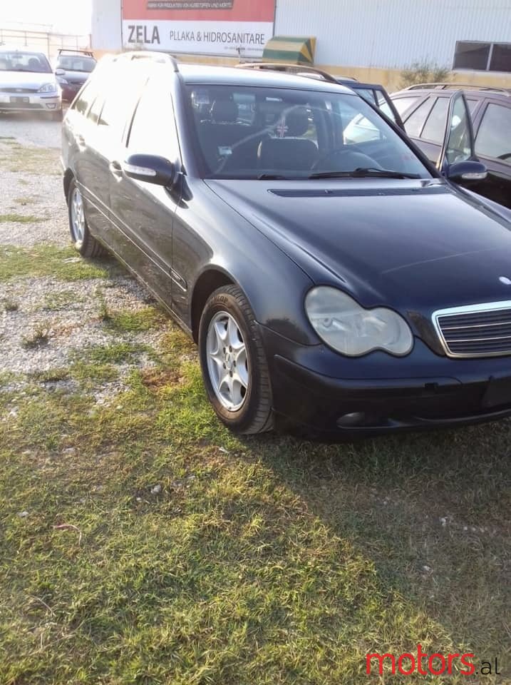 2003' Mercedes-Benz C-Class photo #2