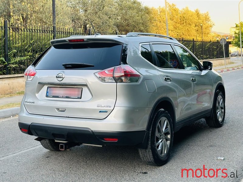 2015' Nissan X-Trail photo #5