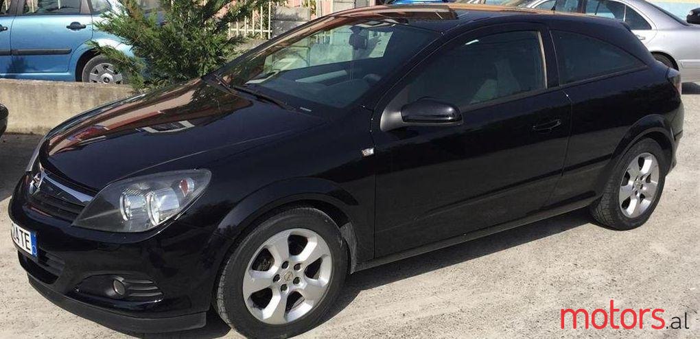 2005' Opel Astra photo #1