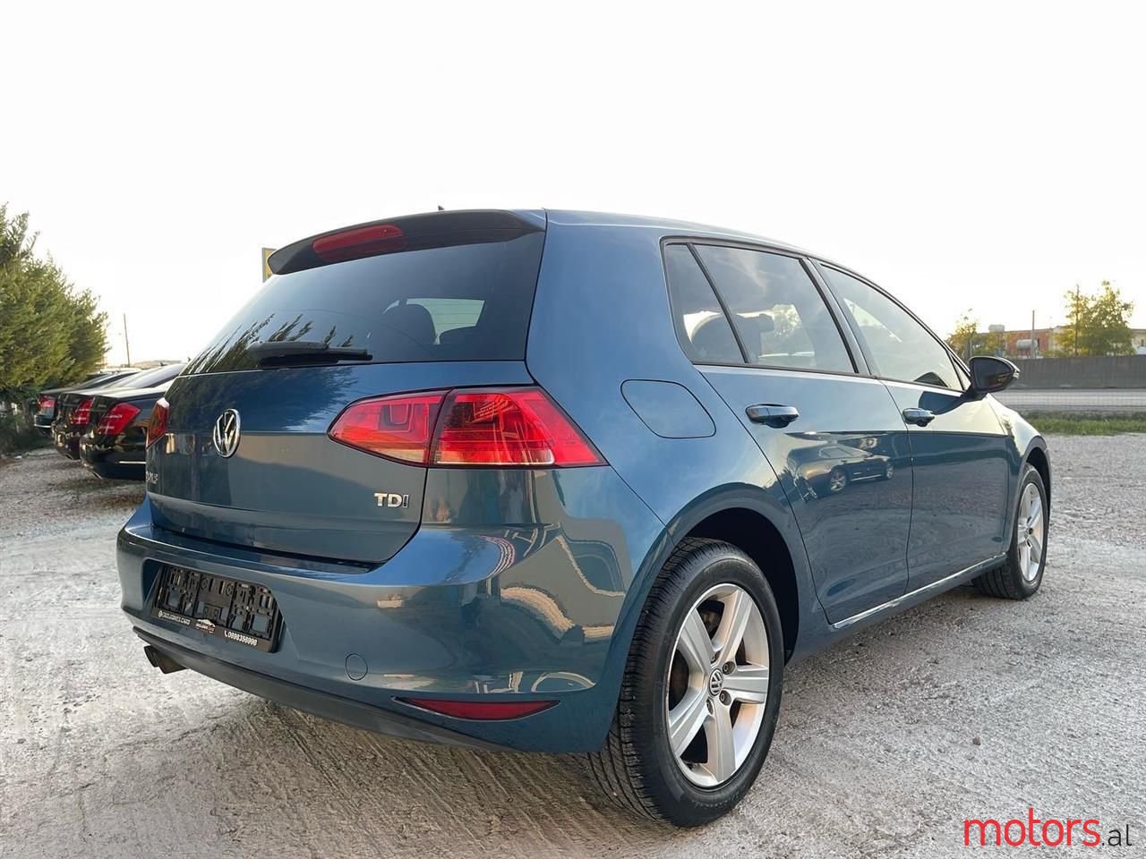 2015' Volkswagen Golf photo #4