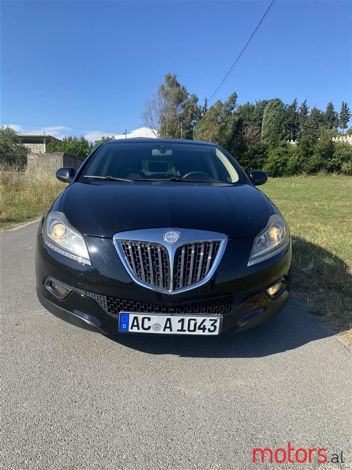 2010' Lancia Delta photo #5