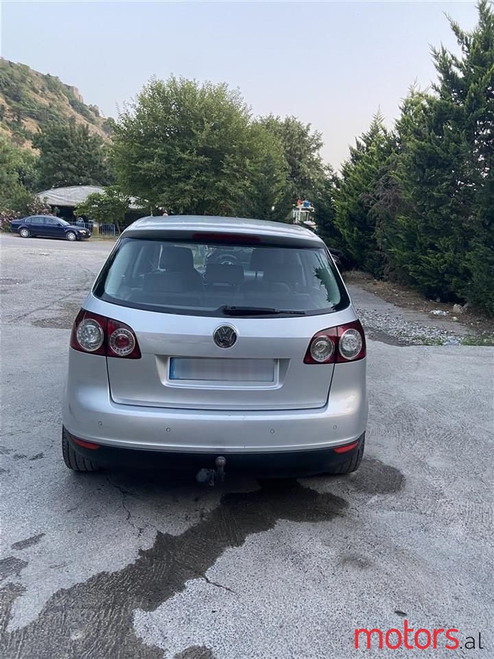 2005' Volkswagen Golf Plus photo #6