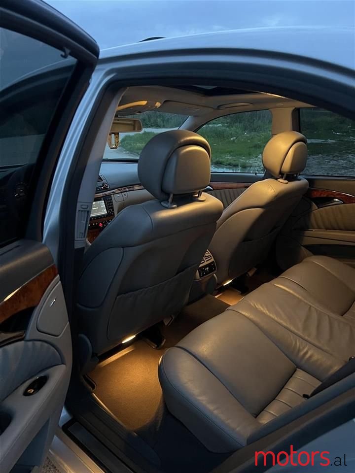 2008' Mercedes-Benz E 280 photo #2