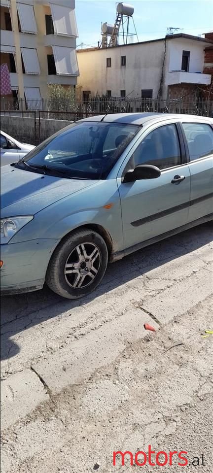 2002' Ford Focus photo #3