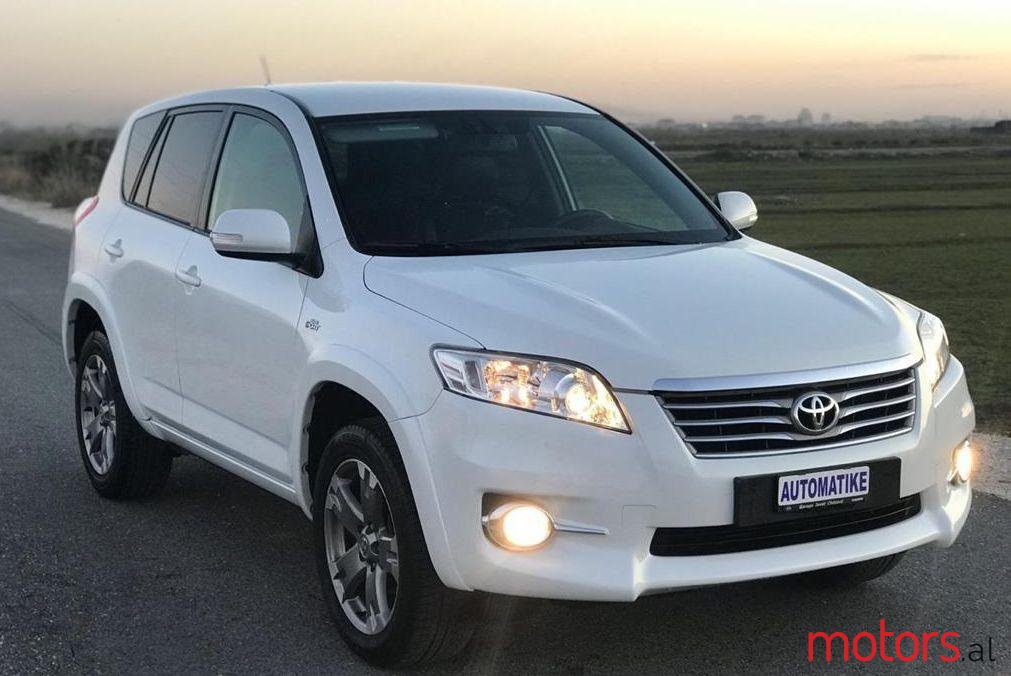 2010' Toyota RAV4 photo #1