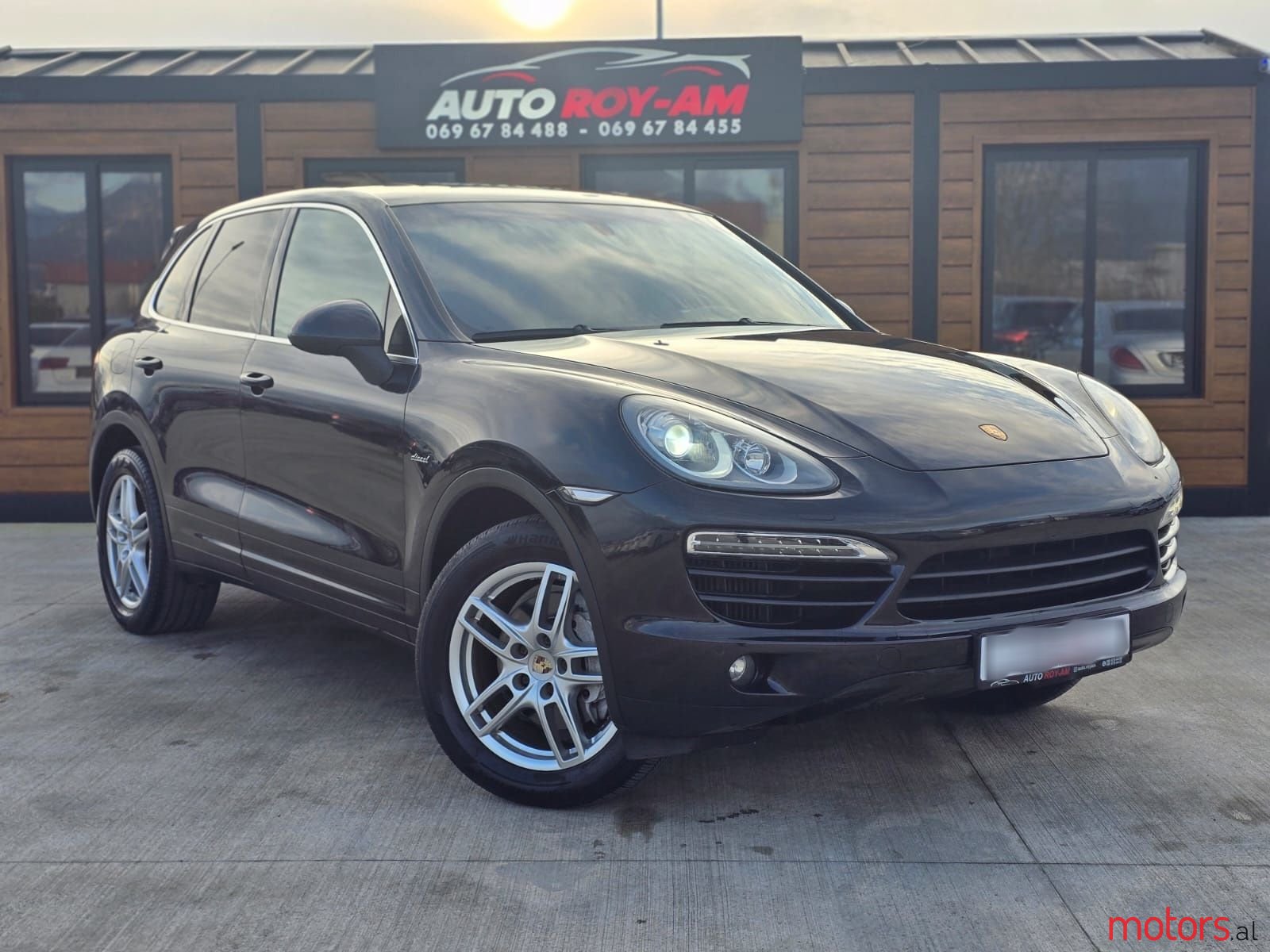 2012' Porsche Cayman photo #1