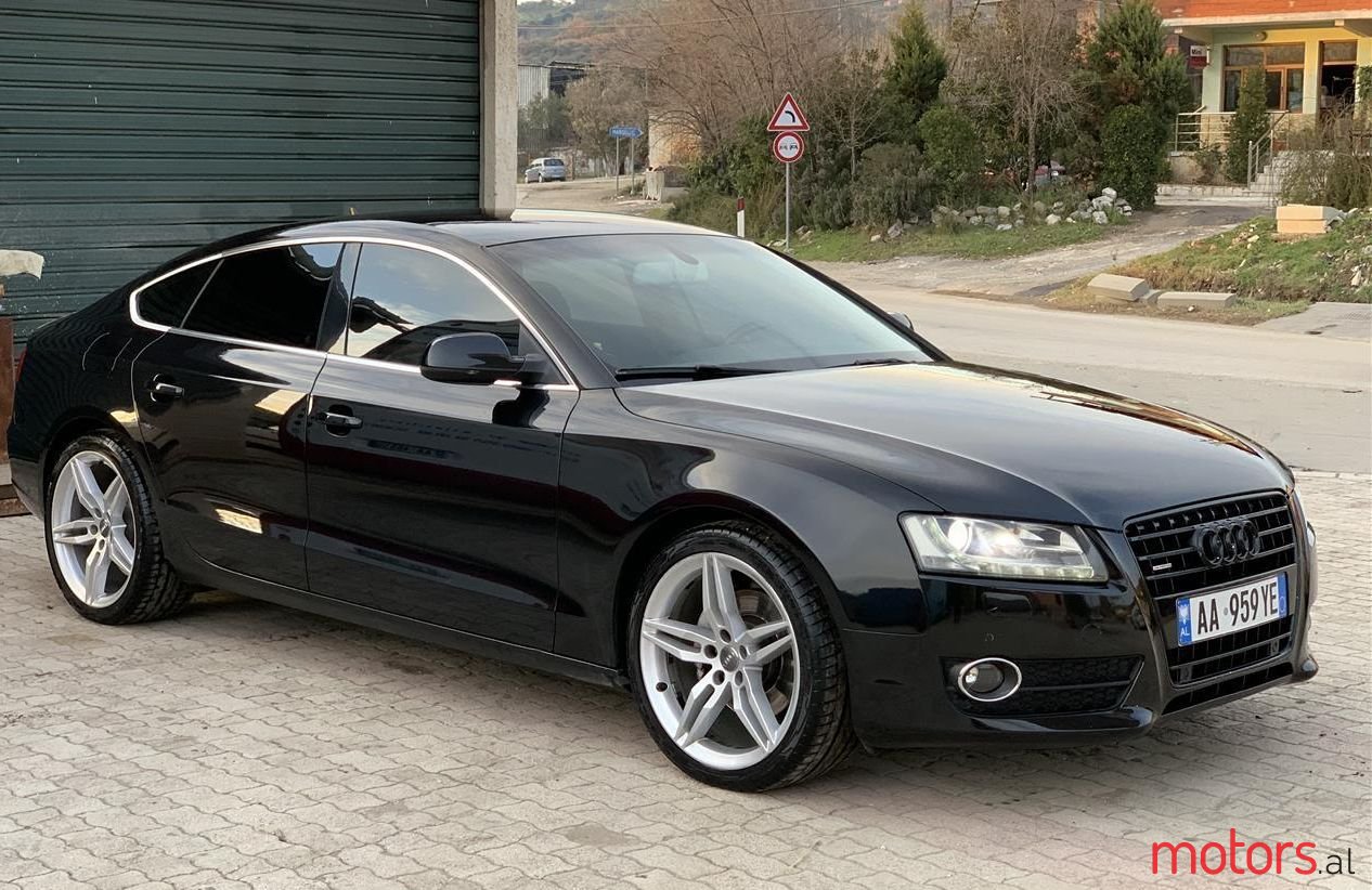 2011' Audi A5 photo #1