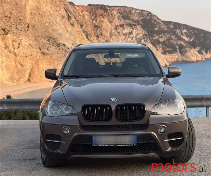 2012' BMW X5 photo #1