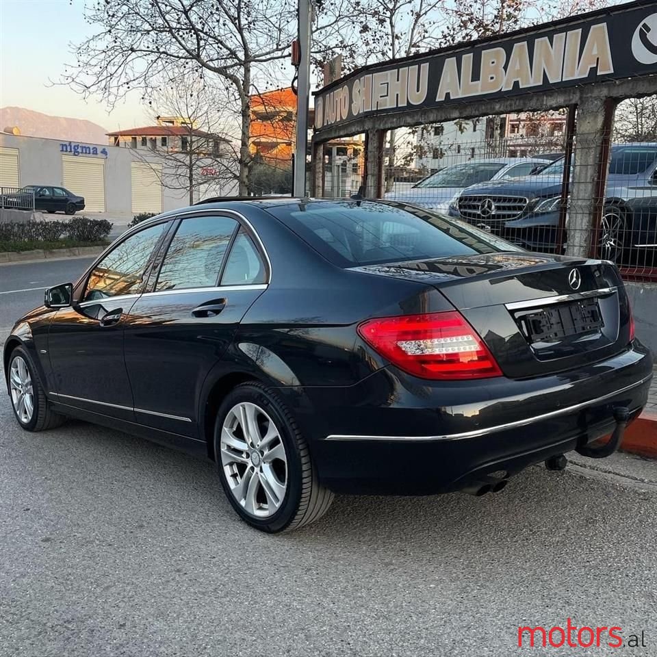 2012' Mercedes-Benz C 200 photo #2
