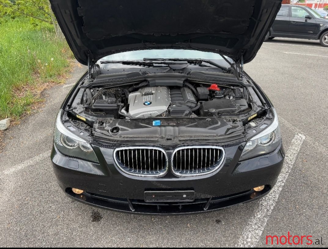 2006' BMW 525 photo #3