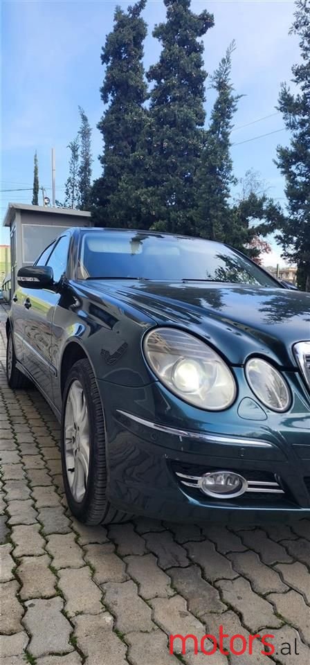 2007' Mercedes-Benz E 280 photo #2