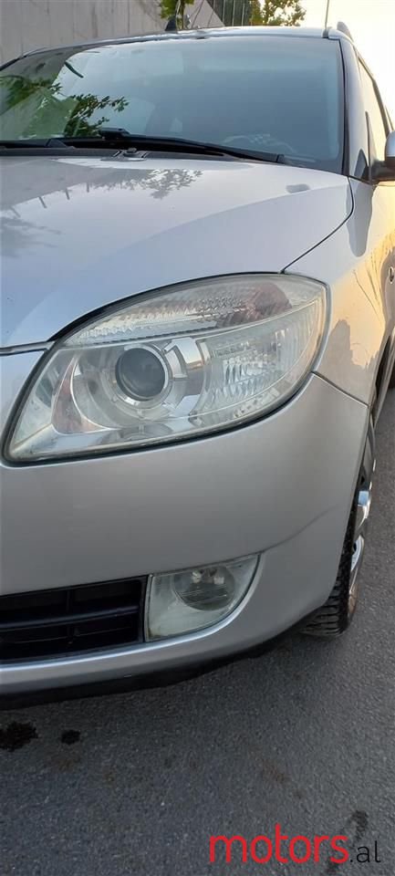 2007' Skoda Roomster photo #5