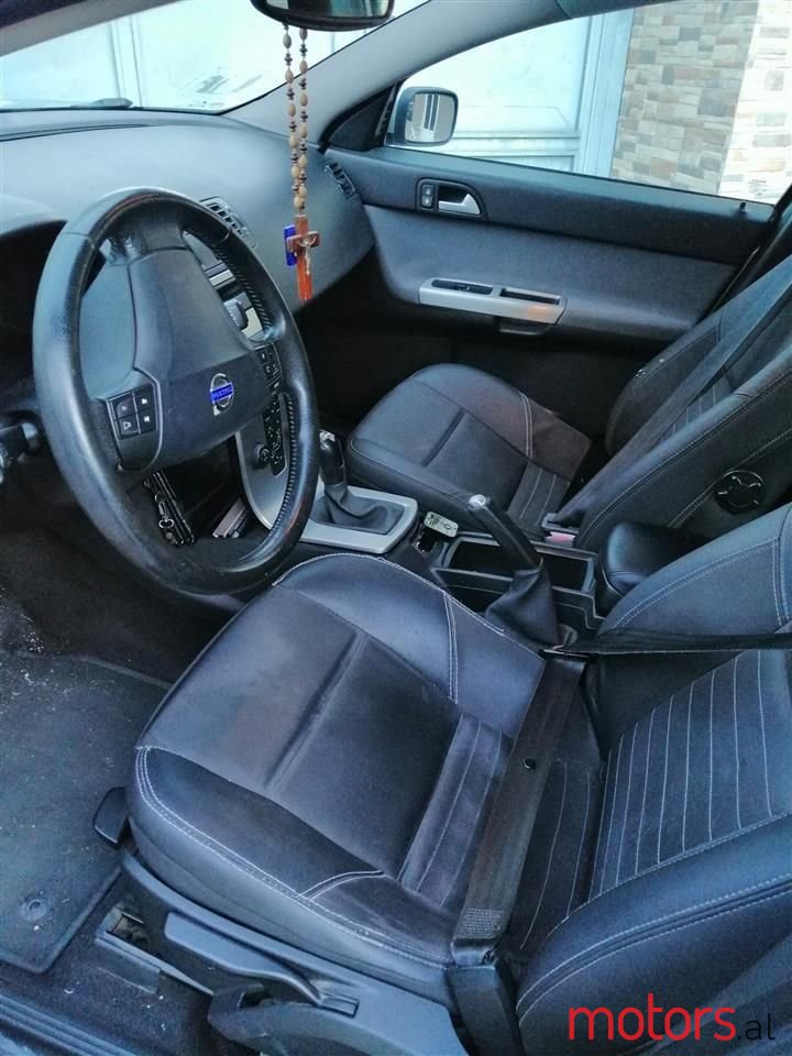 2007' Volvo V50 photo #4