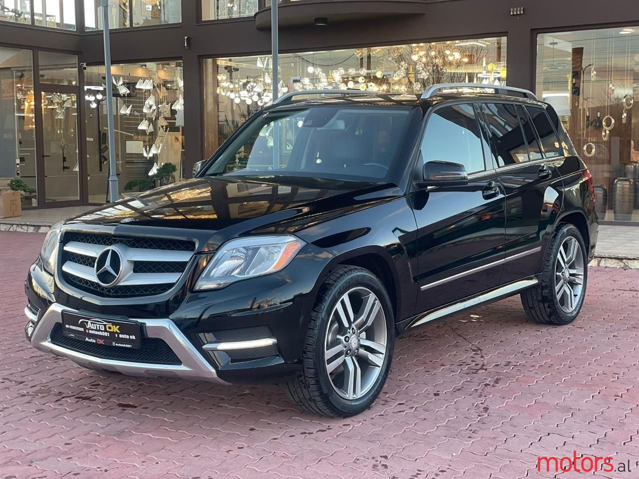 2013' Mercedes-Benz GLK 250 photo #1