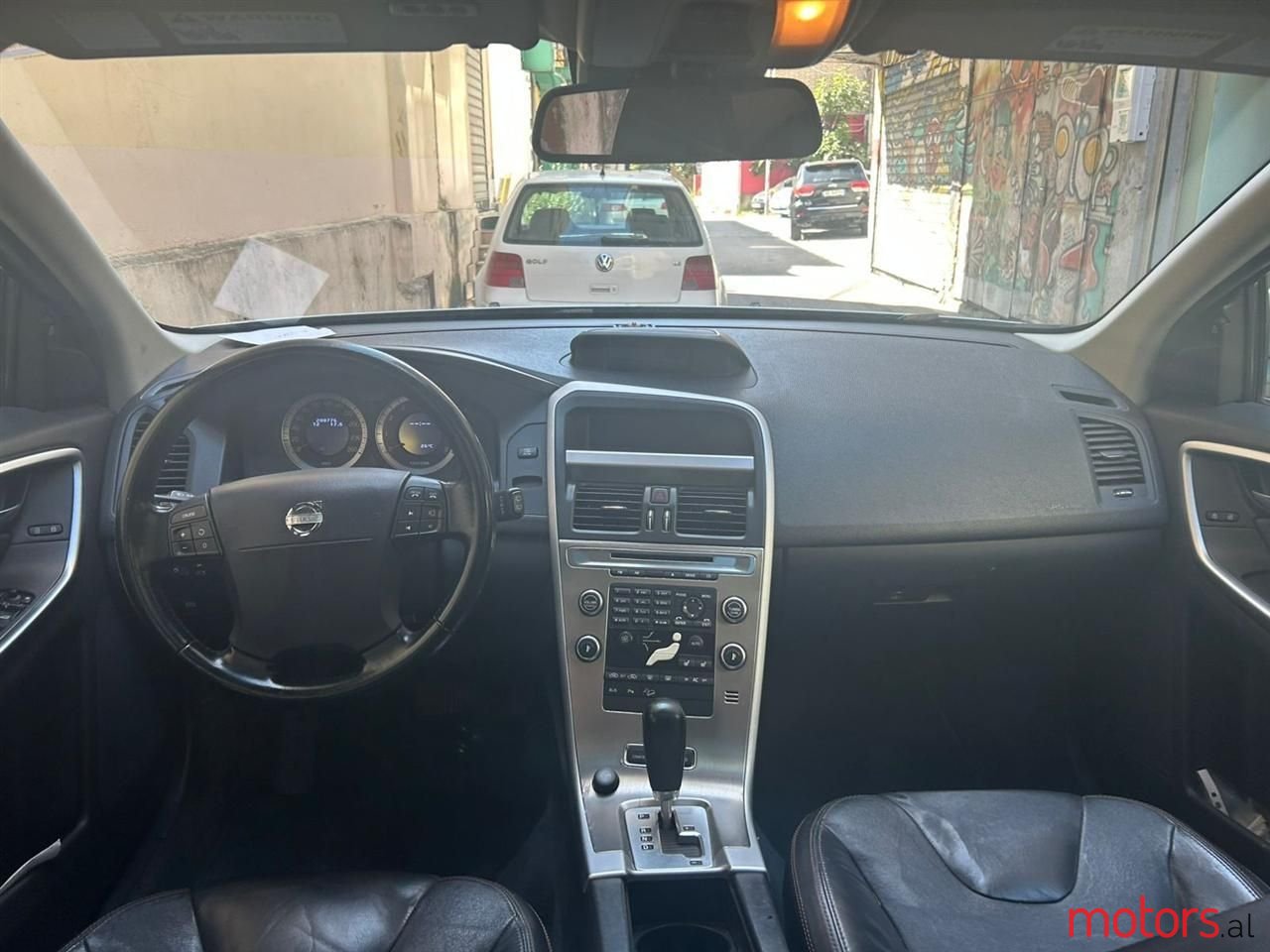 2010' Volvo Xc 60 photo #2