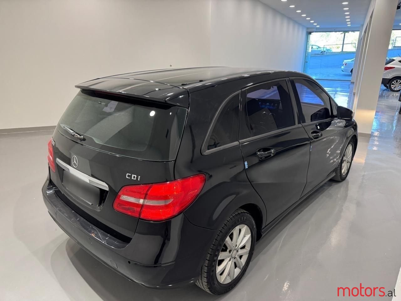 2013' Mercedes-Benz B 200 photo #4