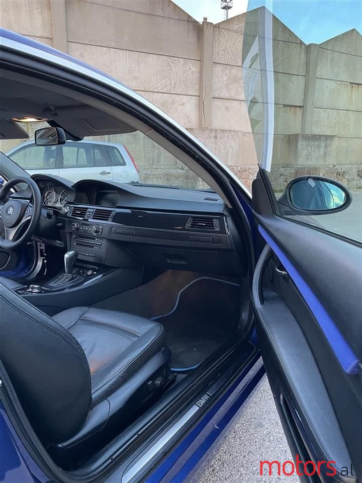 2007' BMW 330 photo #2