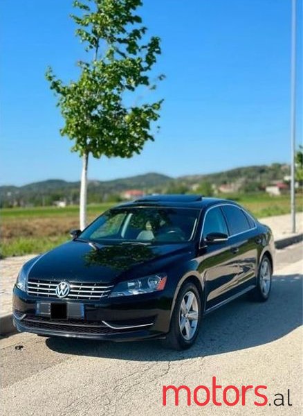 2014' Volkswagen Passat photo #1