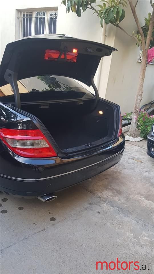 2010' Mercedes-Benz C 220 photo #4