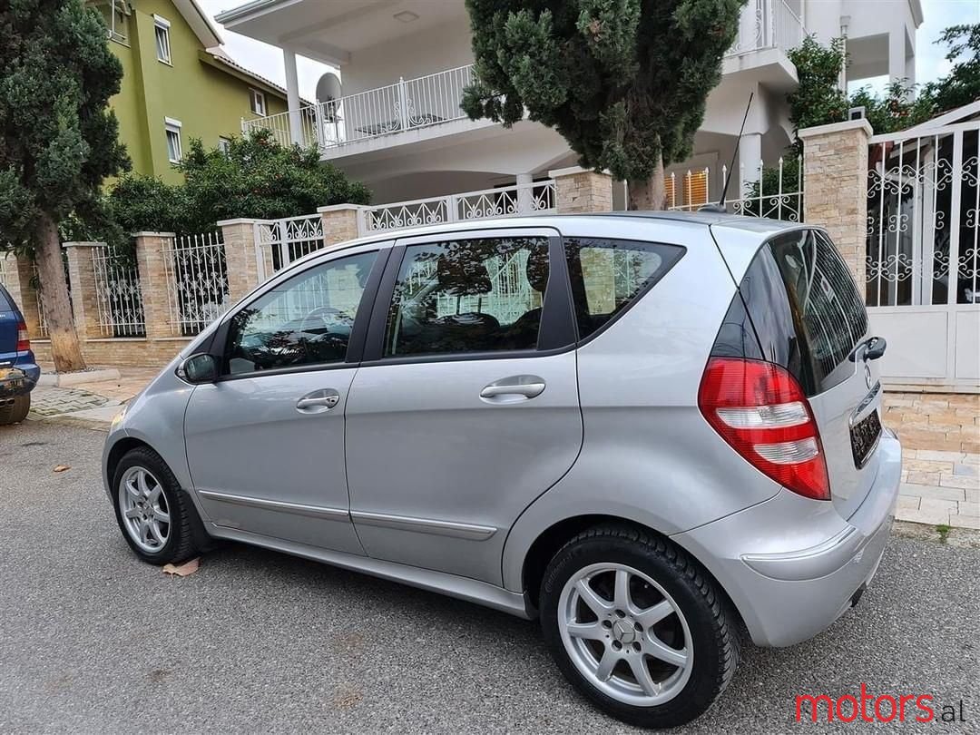 2006' Mercedes-Benz A 200 photo #2