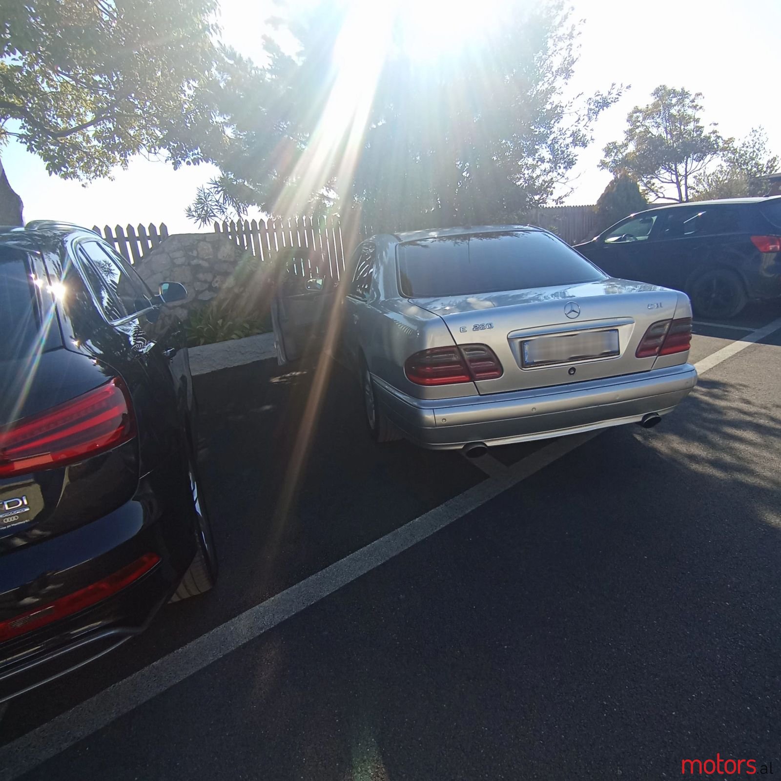 2001' Mercedes-Benz 220 photo #5