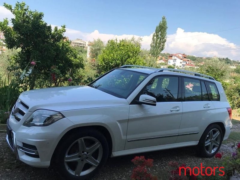 2014' Mercedes-Benz GLK 220 photo #3