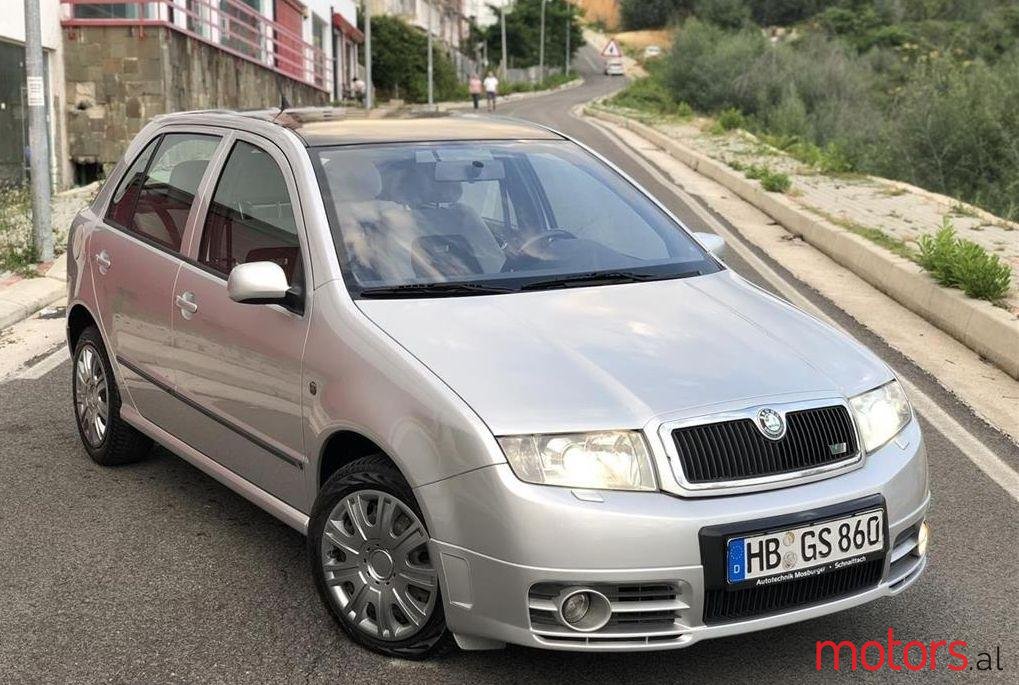 2006' Skoda Fabia photo #2