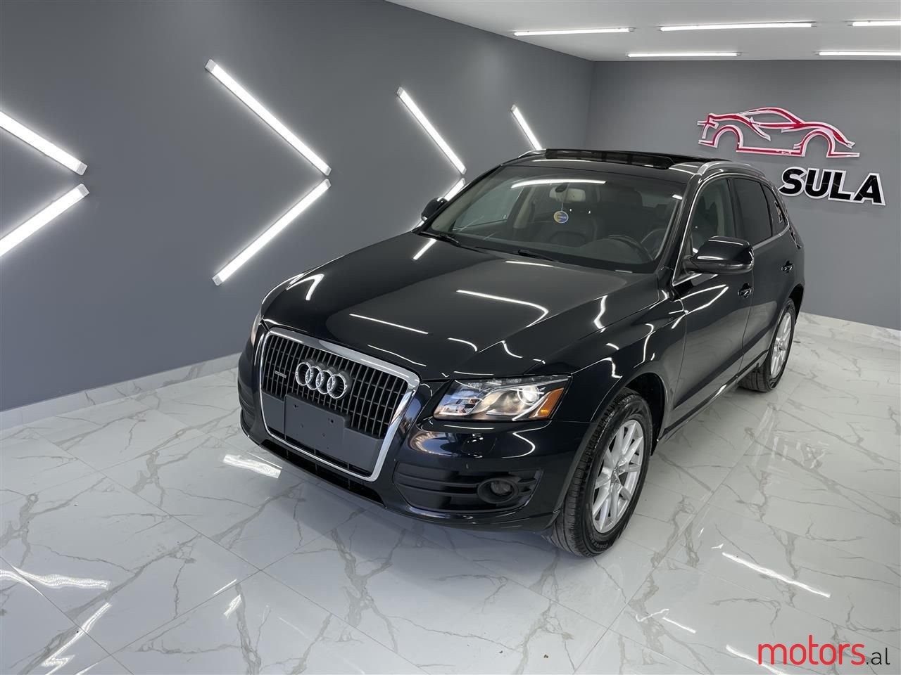 2012' Audi Q5 photo #1