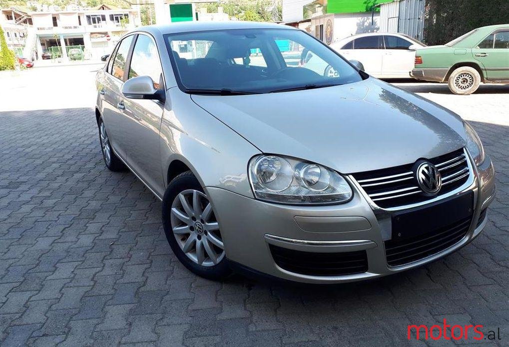 2007' Volkswagen Jetta photo #1